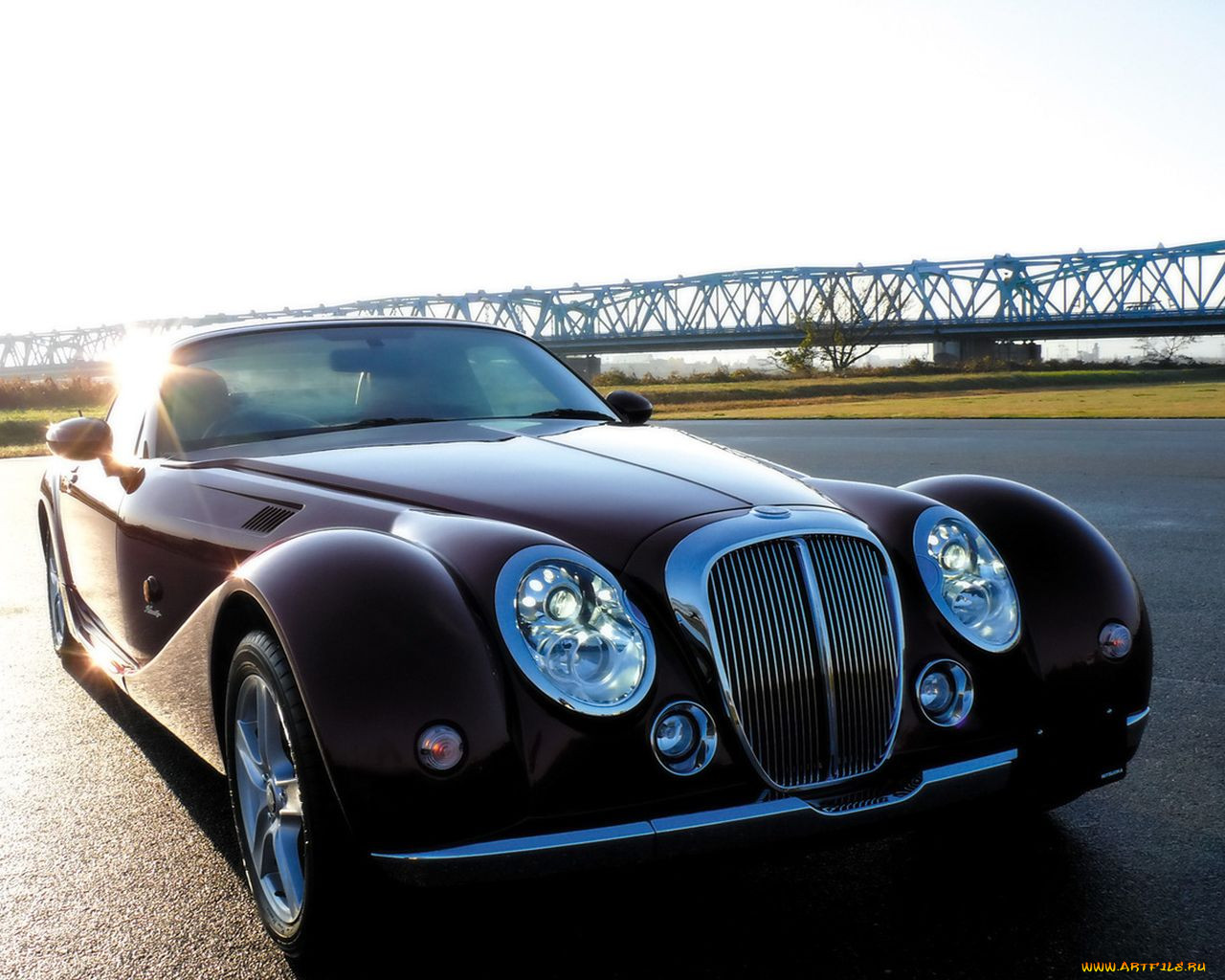 , mitsuoka